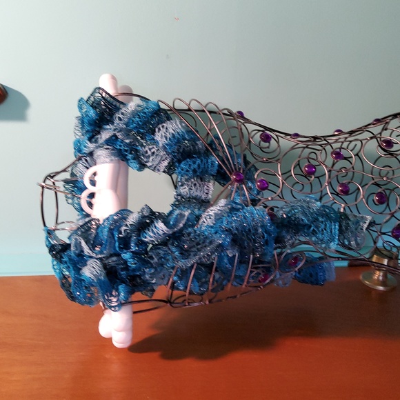 Sparkly Blues Sashay - Picture 2 of 5